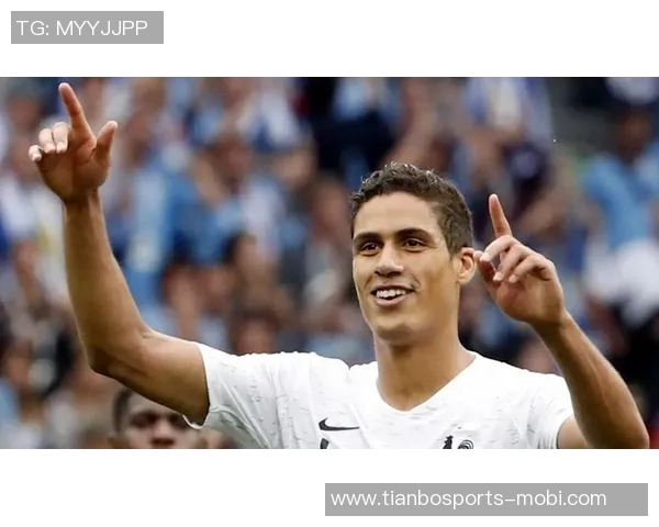 穆里尼奥热爱培养年轻球员赞扬瓦拉内小麦和切赫的潜力与表现 穆里尼奥热爱培养年轻球员赞扬瓦拉内小麦和切赫的潜力与表现